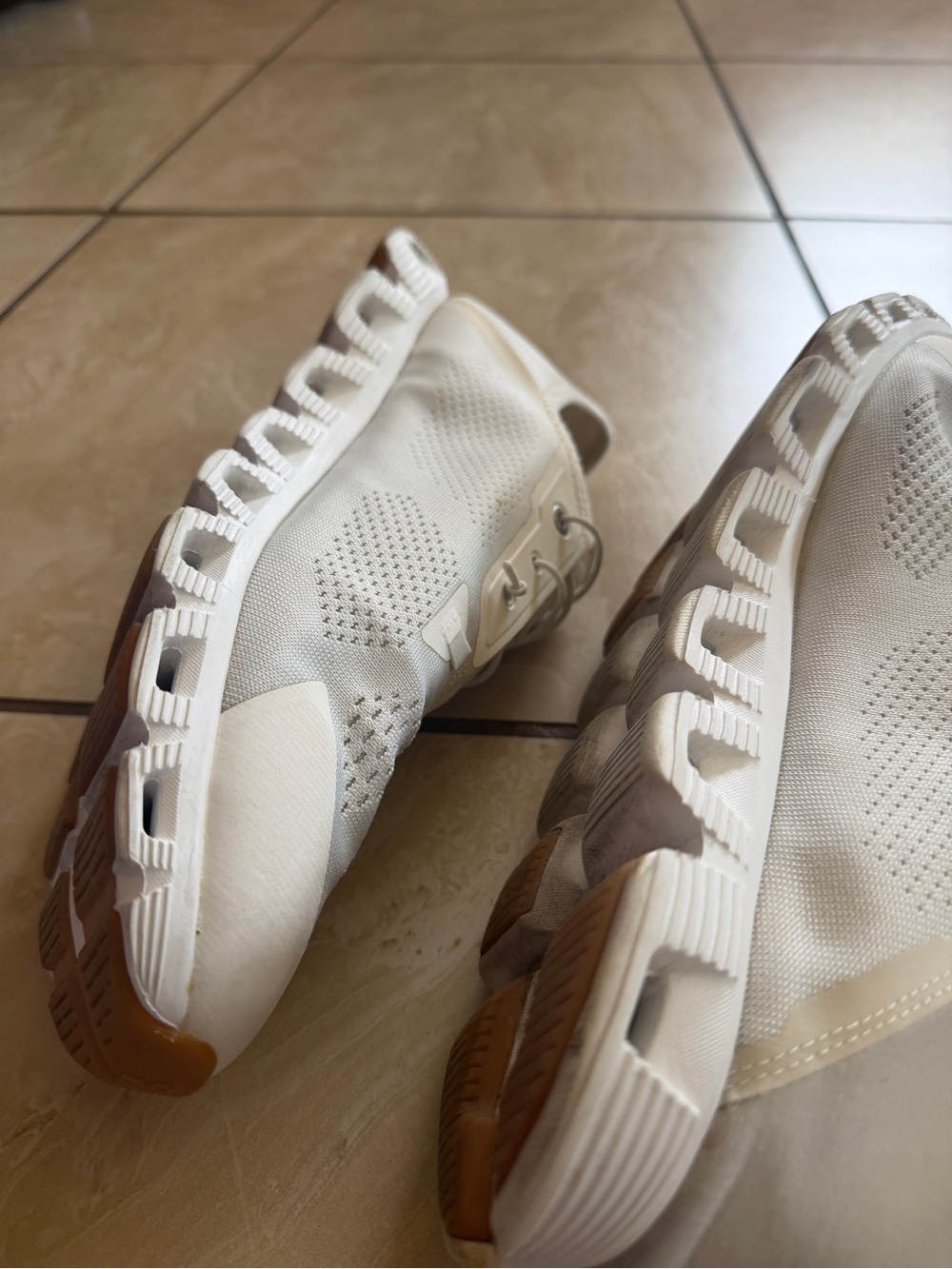 On Running Men’s Sneakers in White with Tan Accents - Picture 4 of 7